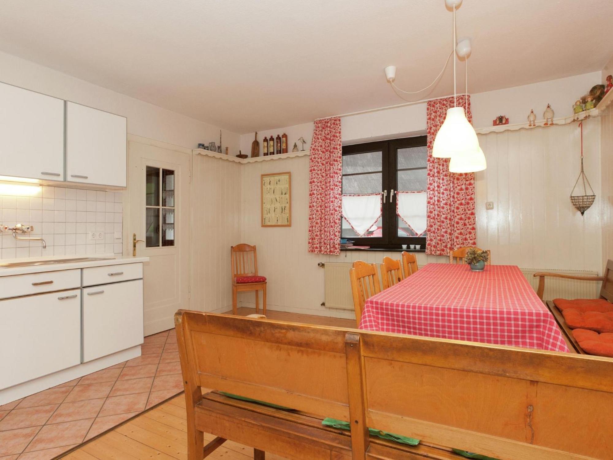 Cosy Apartment In Menkhausen Near The Ski Area 슈말렌부르크 외부 사진