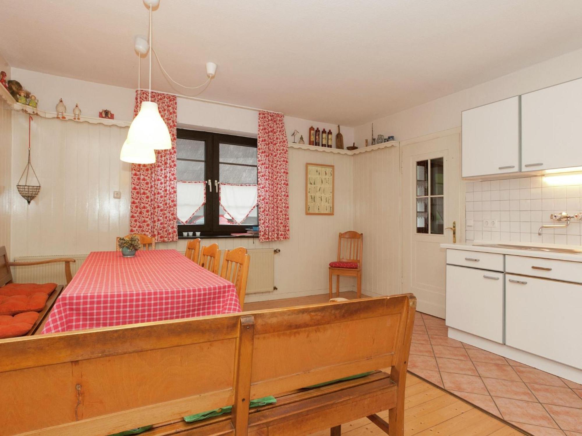 Cosy Apartment In Menkhausen Near The Ski Area 슈말렌부르크 외부 사진