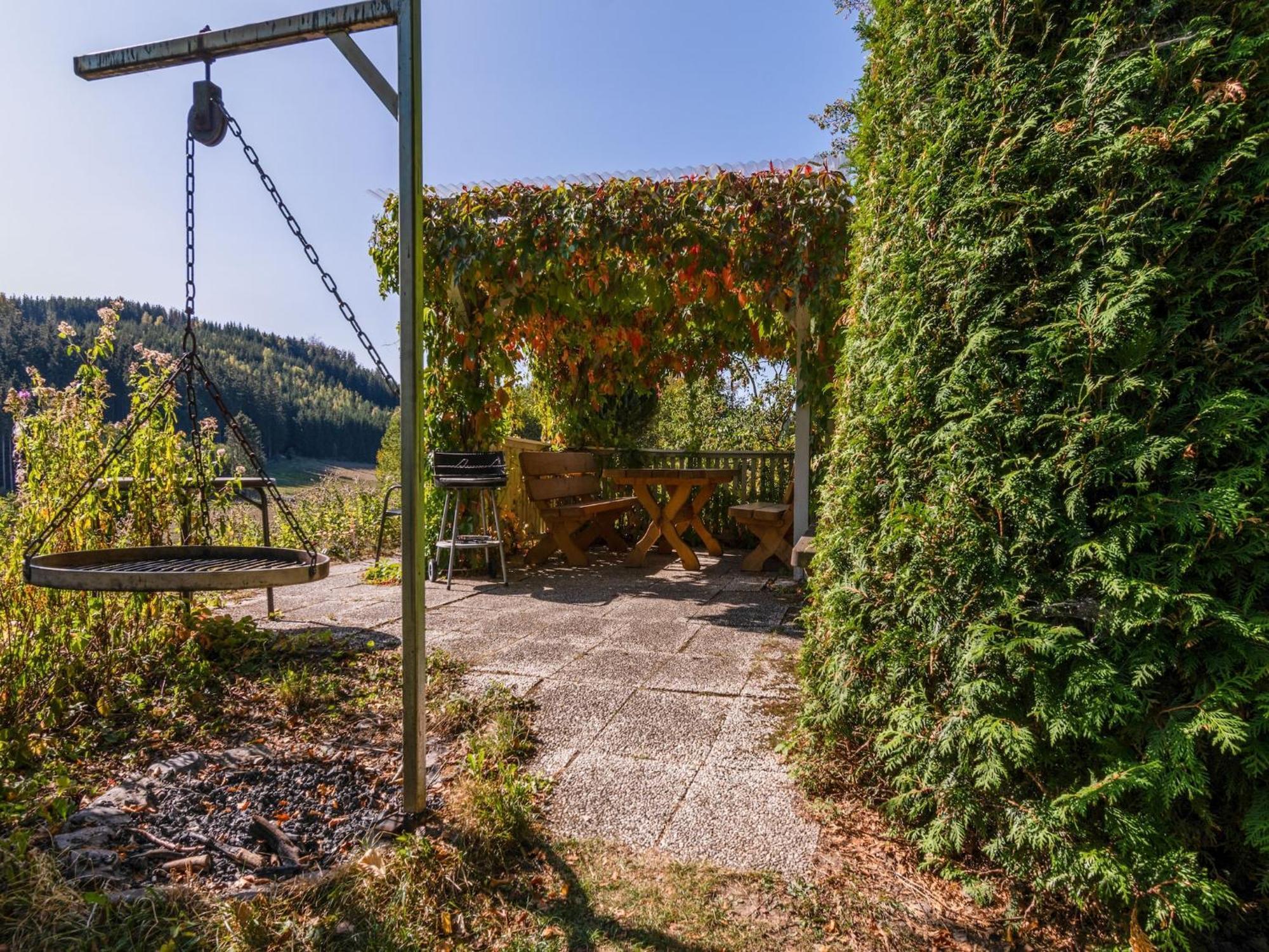 Cosy Apartment In Menkhausen Near The Ski Area 슈말렌부르크 외부 사진